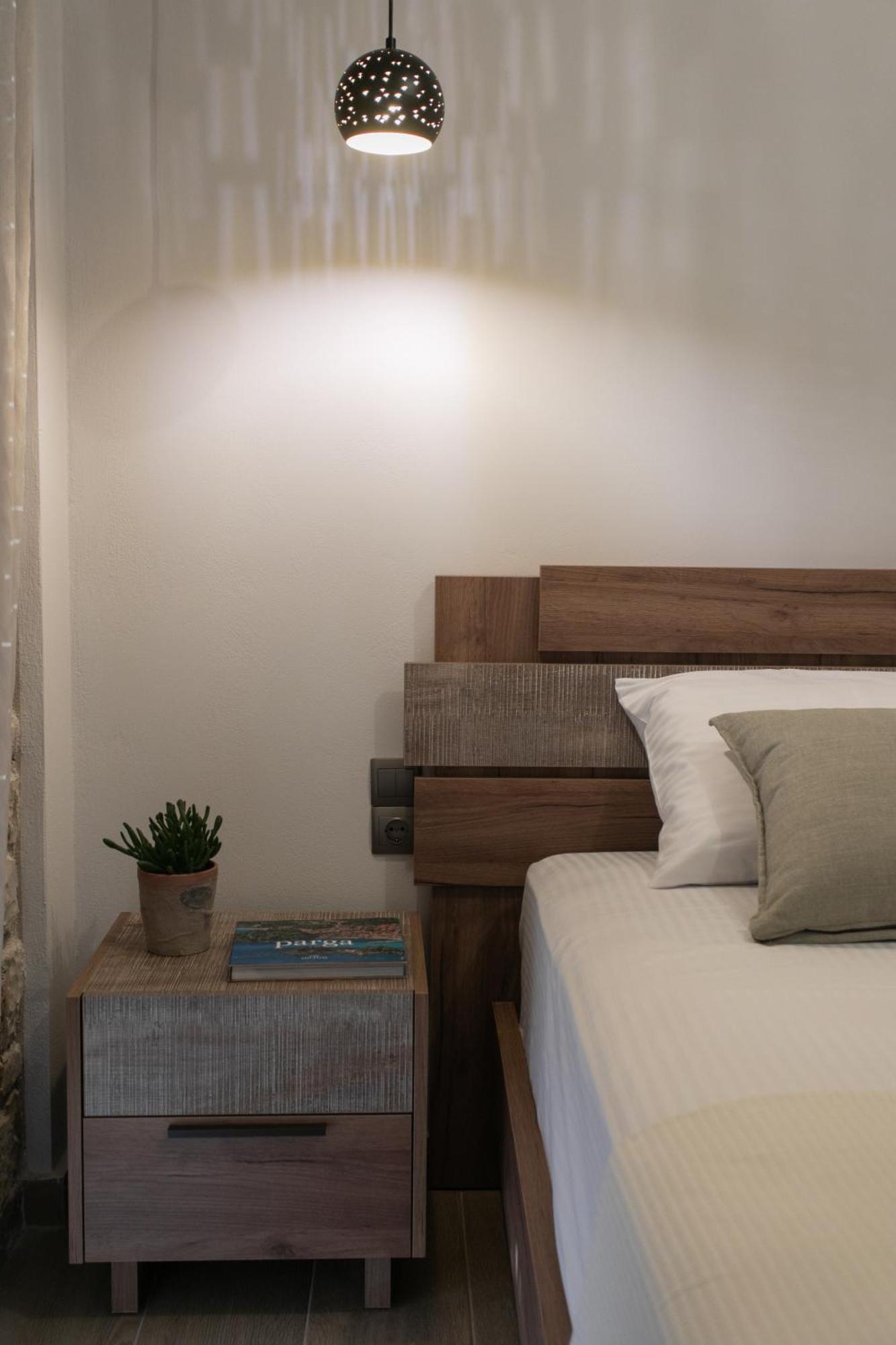 Michelangelo Suites And Apartments Valanidorachi Esterno foto